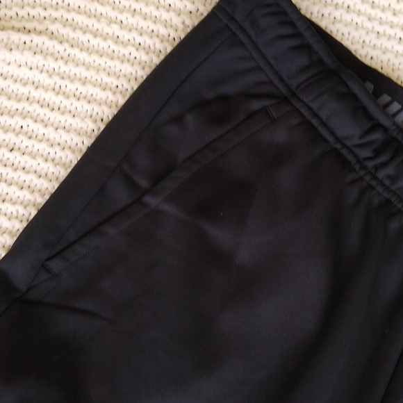 Nike Therma Sweatpants - Picture 8 of 12